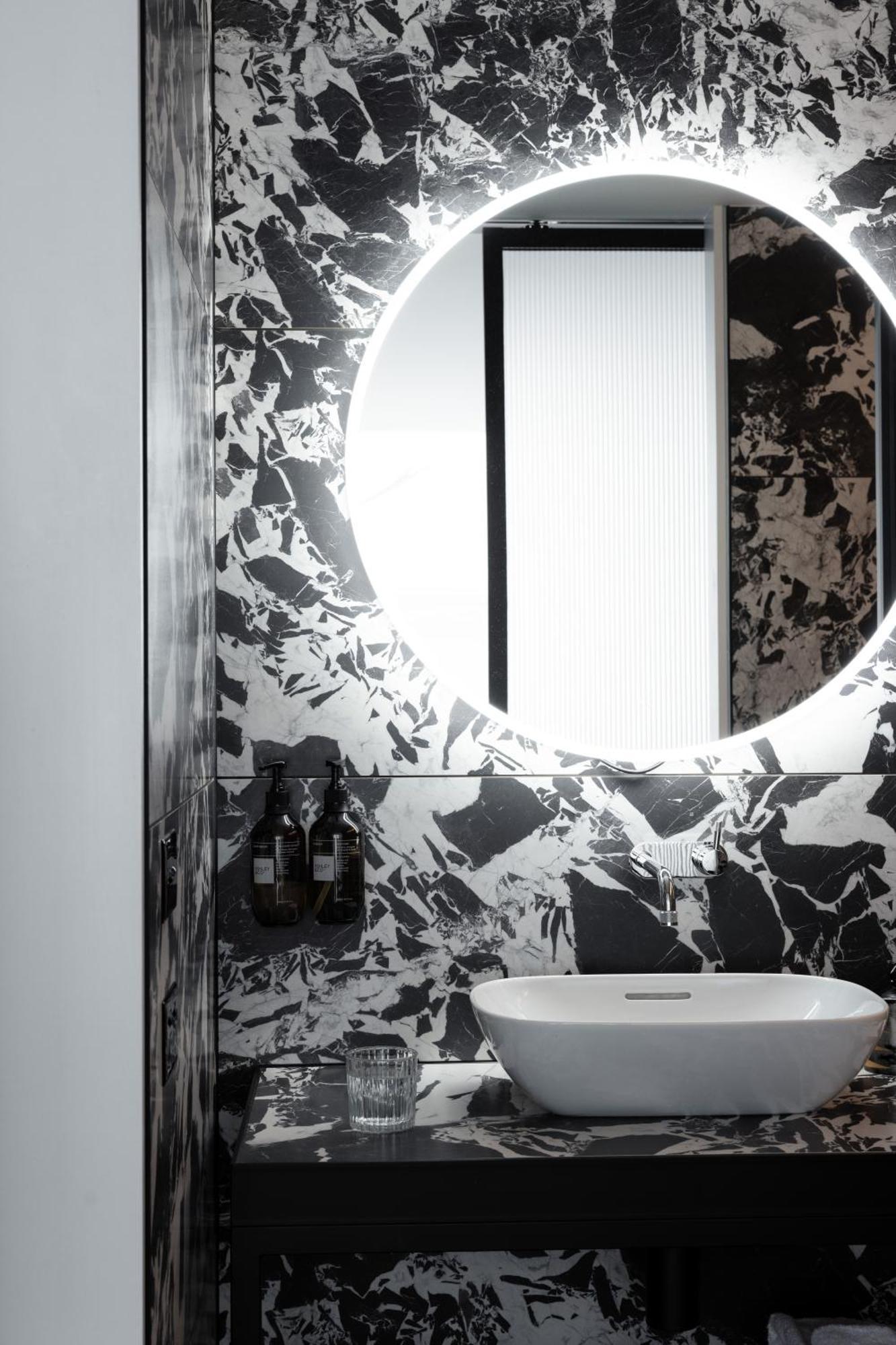 Ebb-Dunedin Exterior foto Bathroom in the hotel